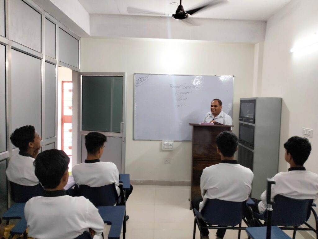 SIHM students in classroom classroom sihm