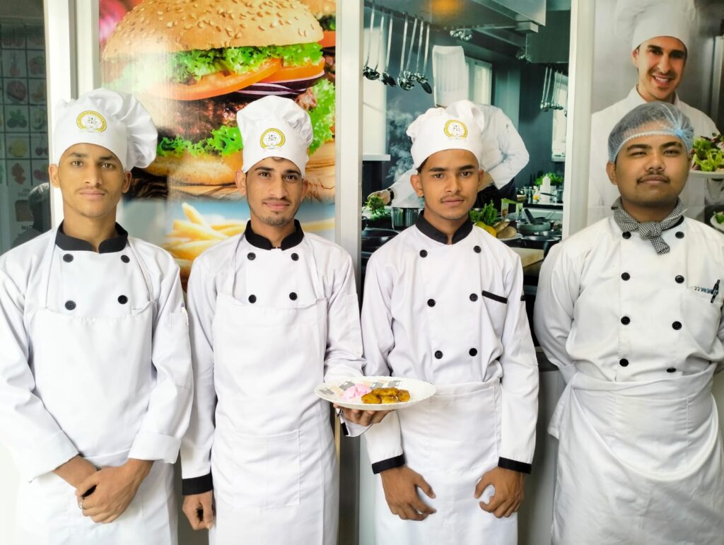 hotel management course